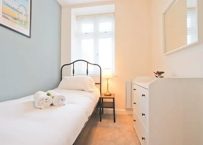 Apartment Champion Court 10